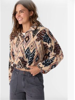 O'Neill Beige Aztec Sherpa Pullover Jacket with Navy and Rust Accents